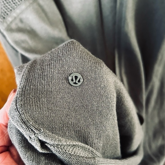 Lululemon Back to Balance Long Sleeve Sweater | Size 8 - Picture 7 of 7